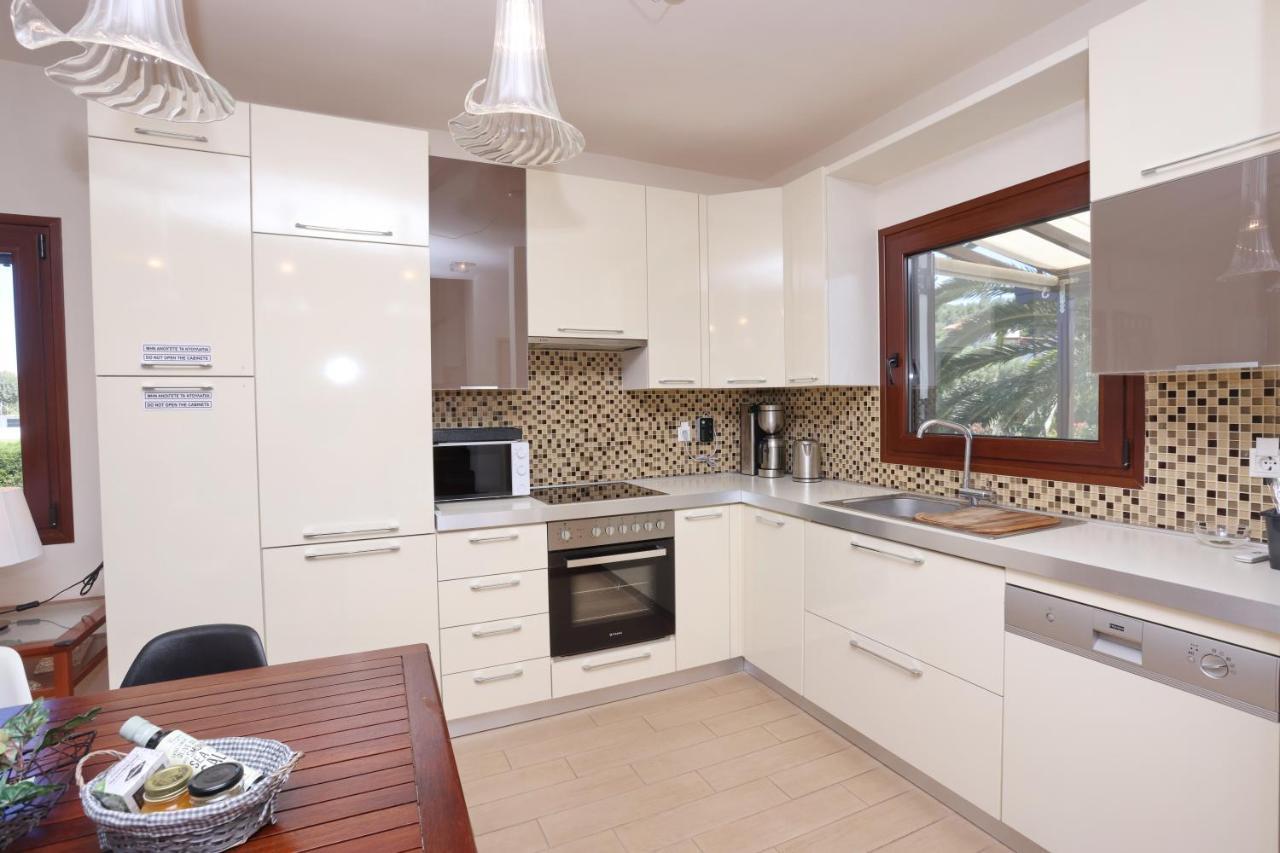 K-Home Villa, Your Enchanting Getaway Pefkochori Exterior photo